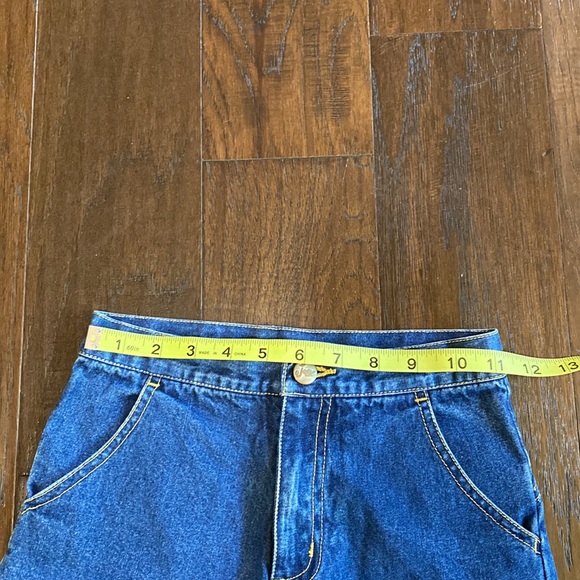 Josie and the Pussycats vintage denim shorts size 6/6X great condition - Picture 8 of 10